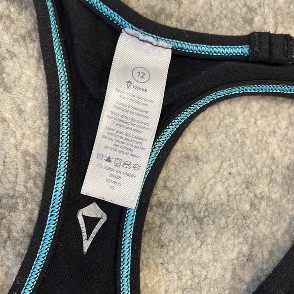 Girls Ivivva size 12 black racer back tank top - Picture 2 of 3